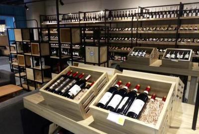 奶粉、化妝品、紅酒. 看看進口商品的正確選購方法